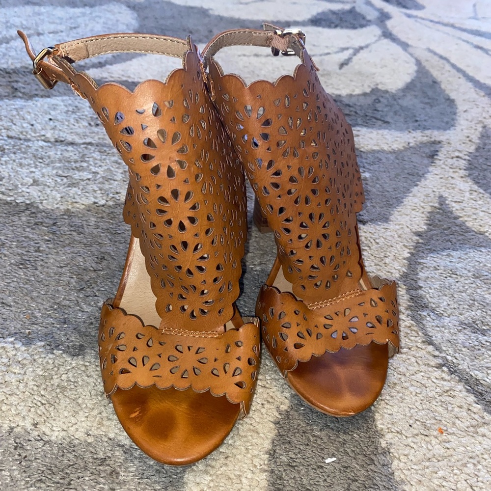 Size 8 faux leather wedge/heels